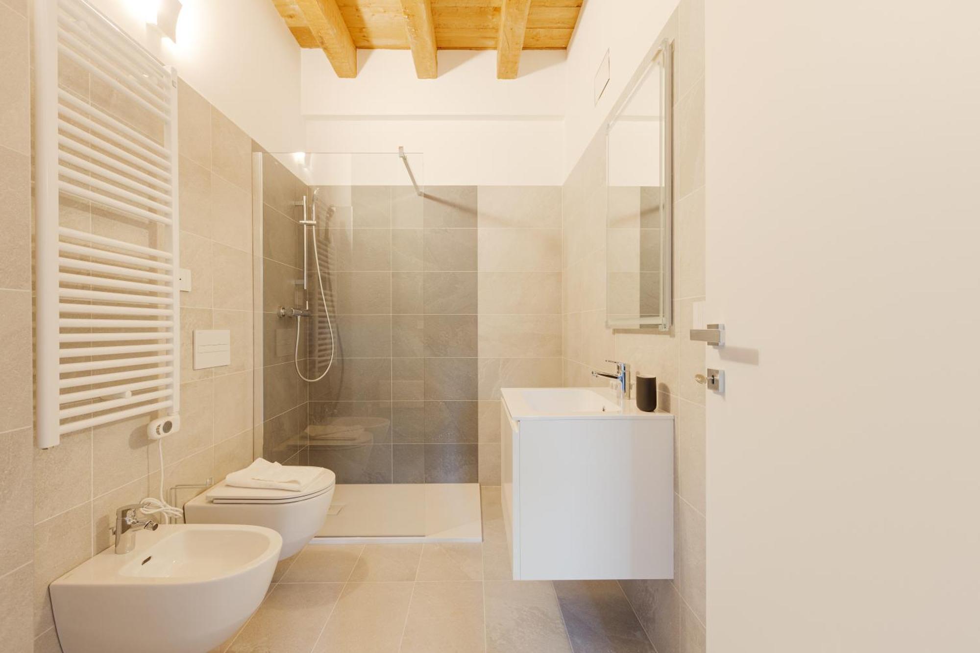 Modern Apartment In Milan With Balcony Kültér fotó