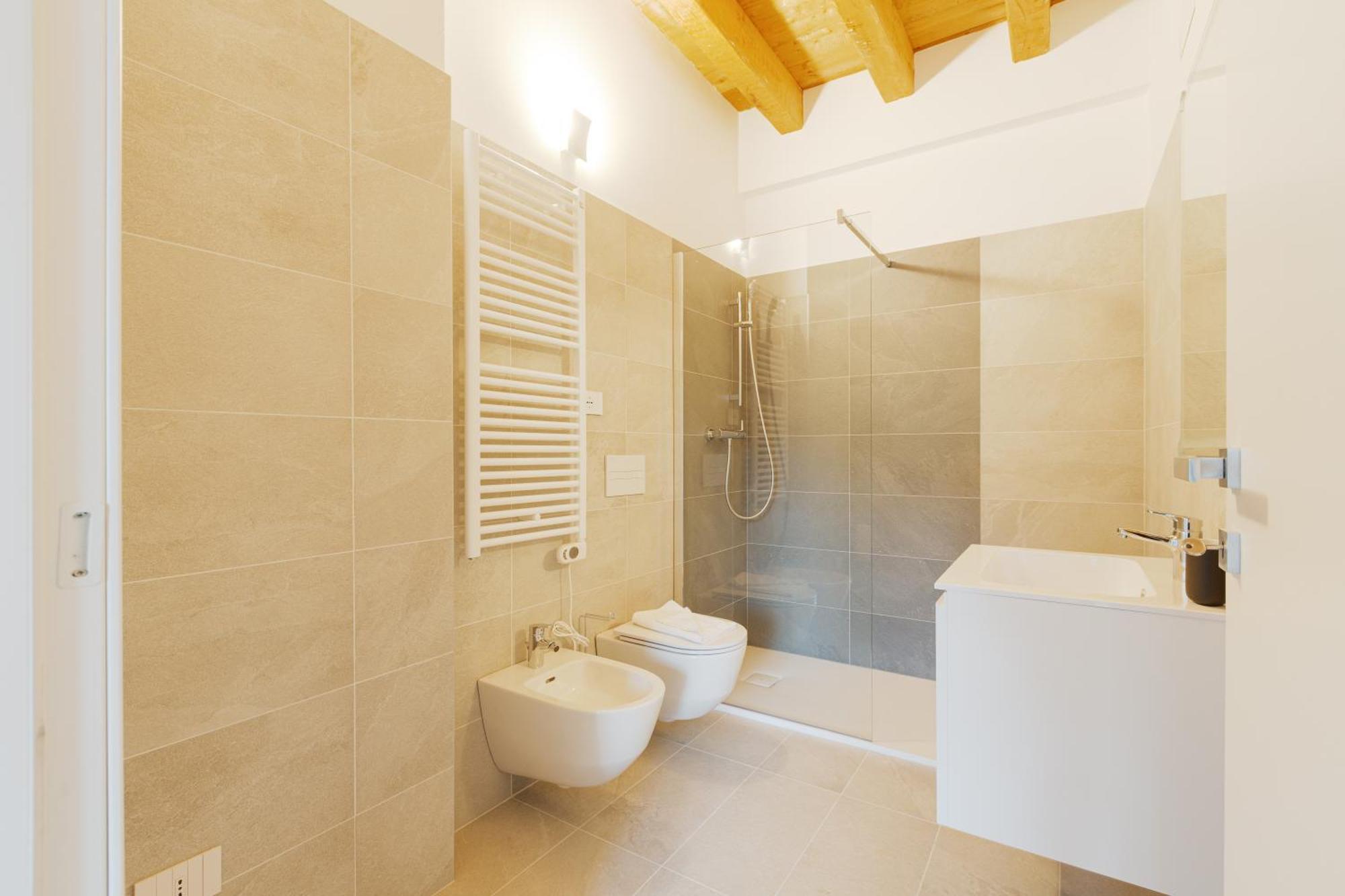 Modern Apartment In Milan With Balcony Kültér fotó